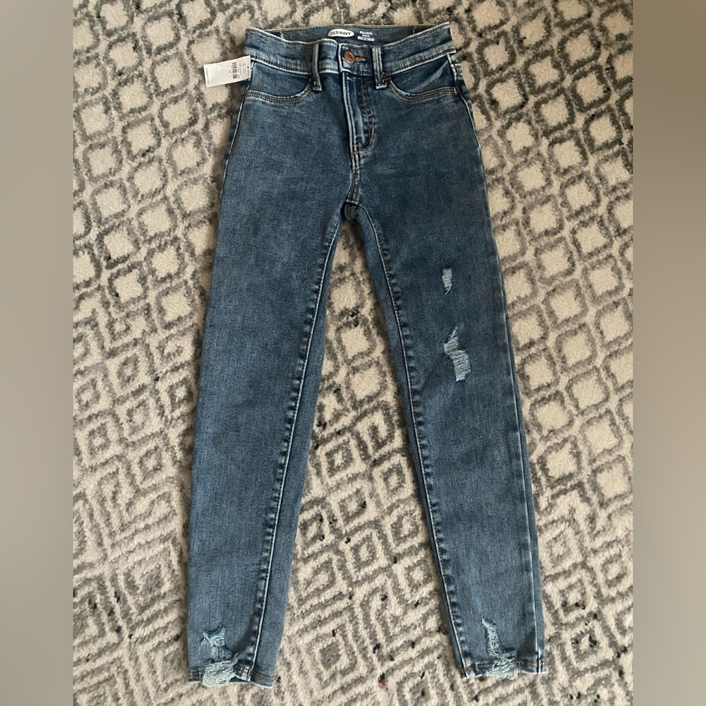 Old Navy girls jeans, size 10 NWT